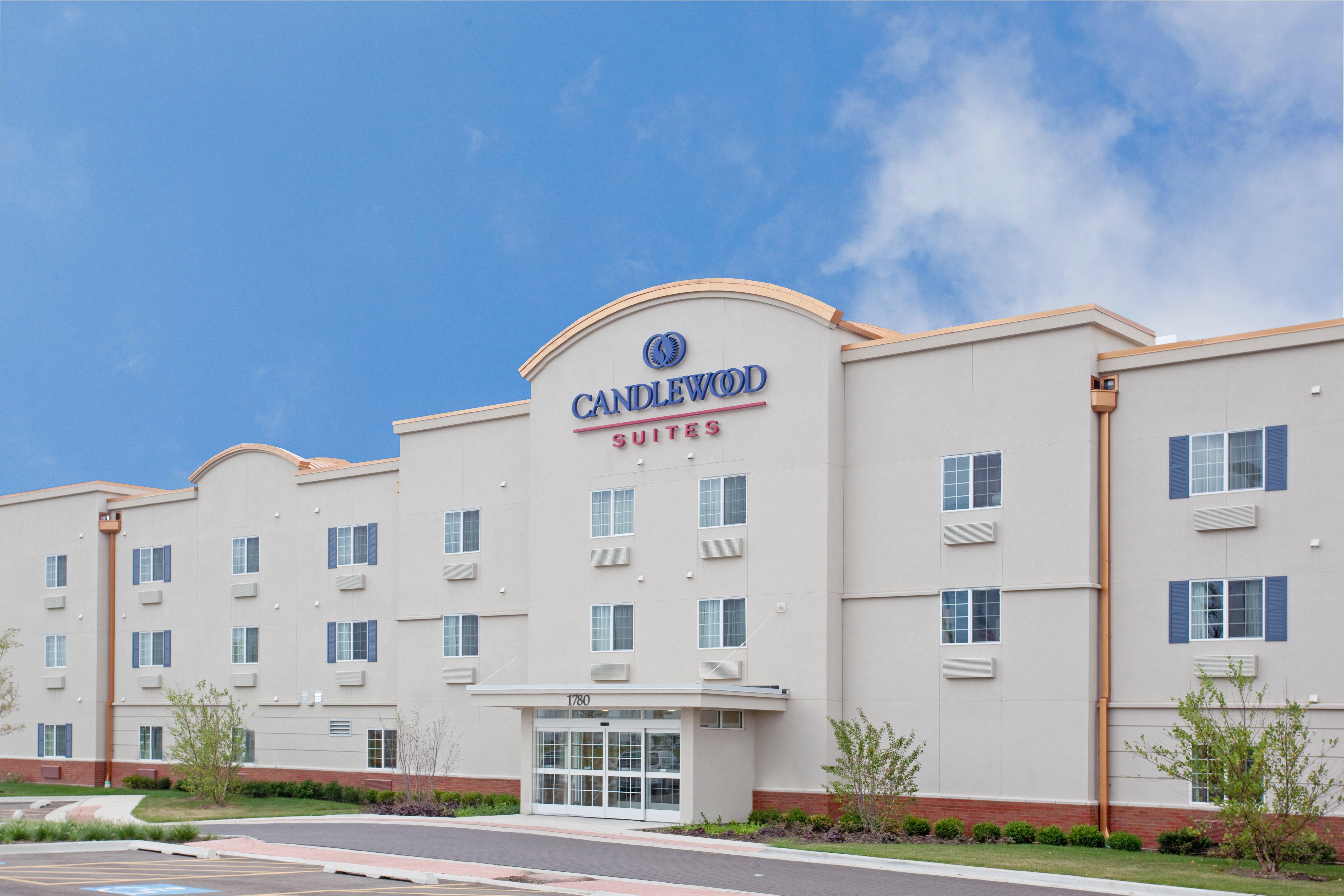 Candlewood Suites Elgin - Northwest Chicago By Ihg Exterior photo